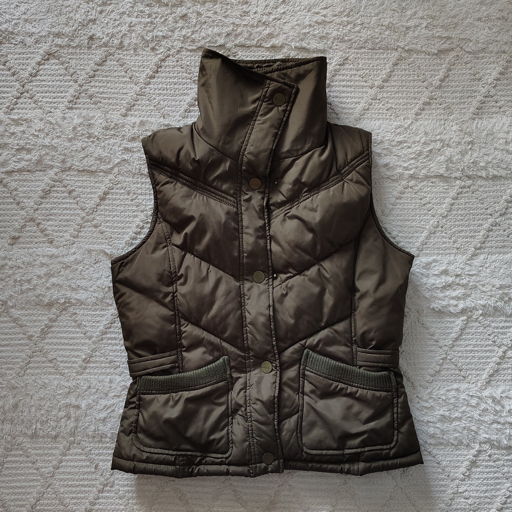 Stylish Quilted Vest in Olive Green